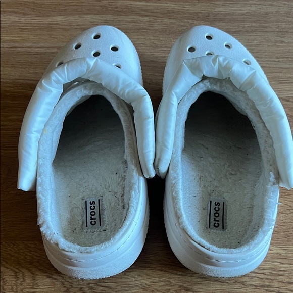 CROCS Womens White Fleece-Lined - Picture 8 of 14